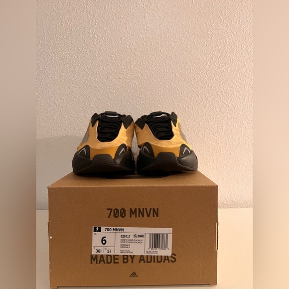 Authentic Yeezy Boost 700 - Like New - Picture 3 of 6